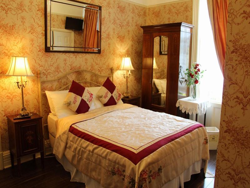 Innisfree House image