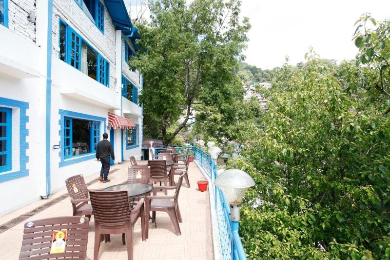 Manu Maharani Lodge