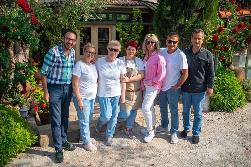 Cunda Battalos Küçük Otel