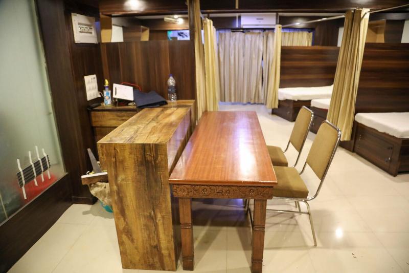 Hotel Alibaba Mumbai image