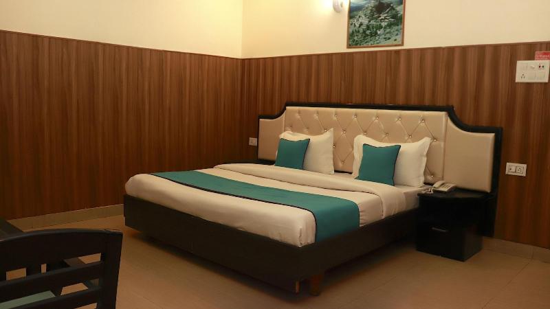 Hotel Leisure Palace image