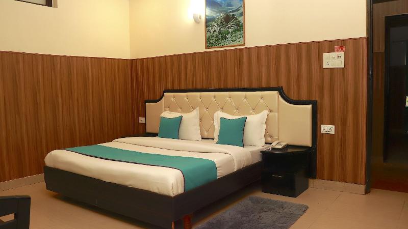 Hotel Leisure Palace image