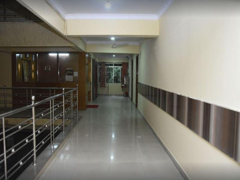 Hotel Surya Residency Majestic image