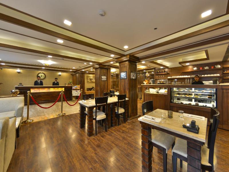 Clarks Inn Srinagar