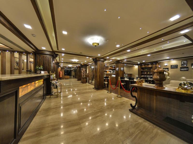 Clarks Inn Srinagar