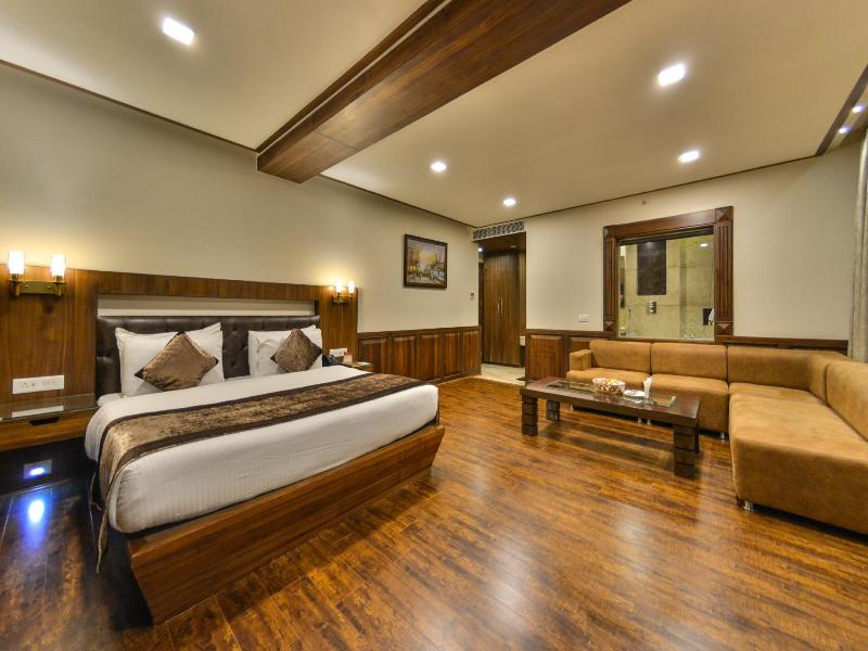 Clarks Inn Srinagar