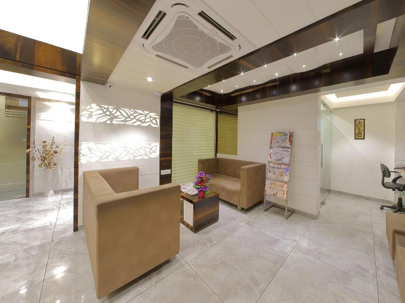 Hotel Summit image