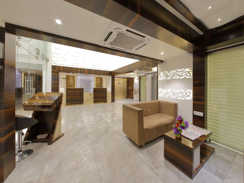 Hotel Summit image