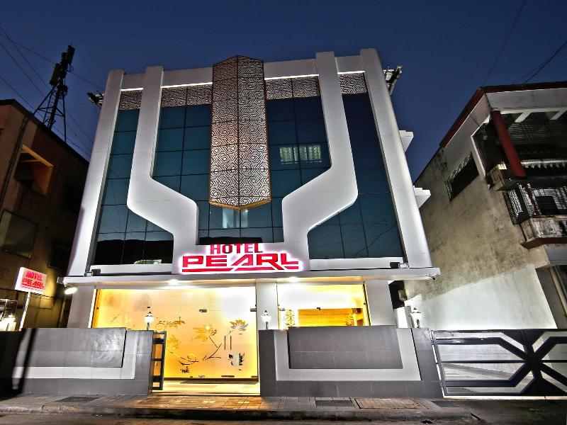 Hotel Pearl image