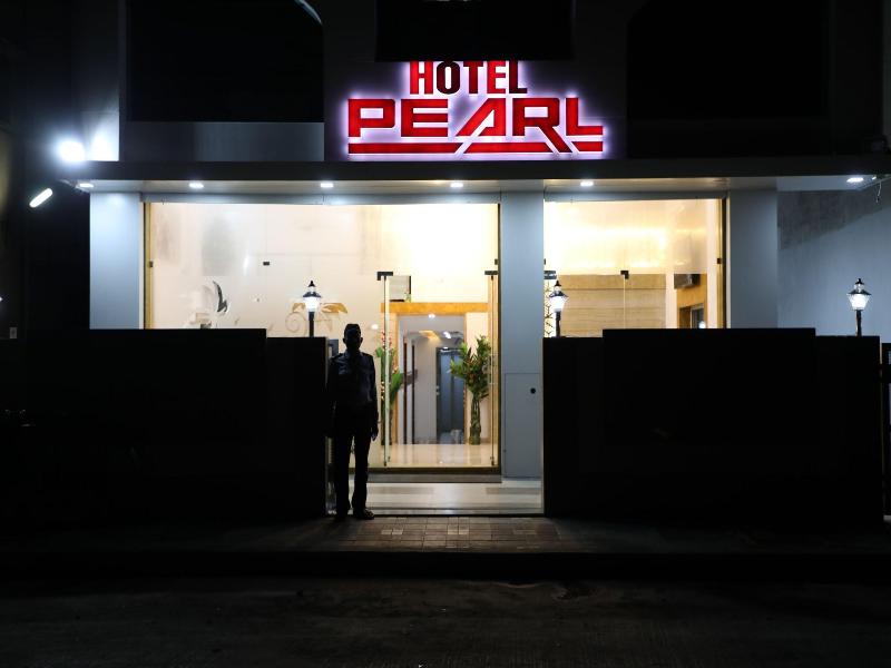 Hotel Pearl image