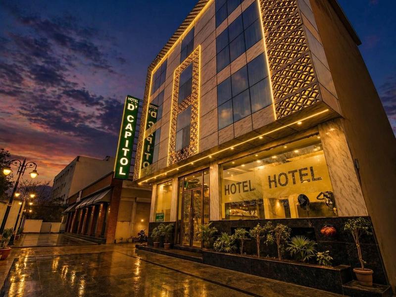 Hotel Capitol image