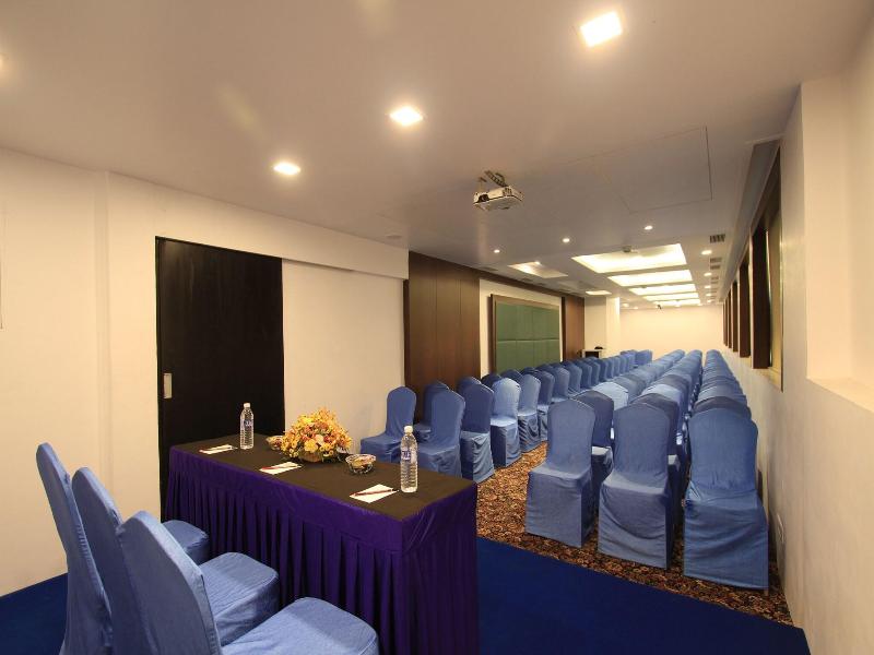 La Woods Hotel image