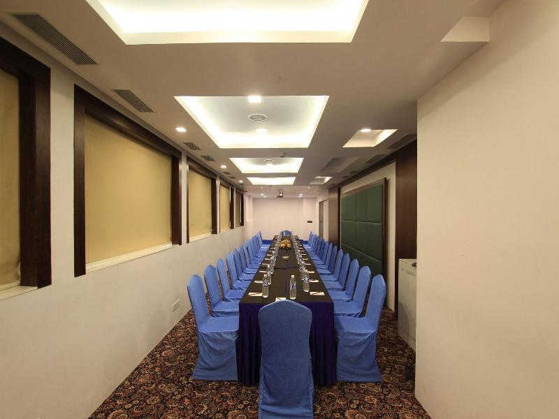 La Woods Hotel image