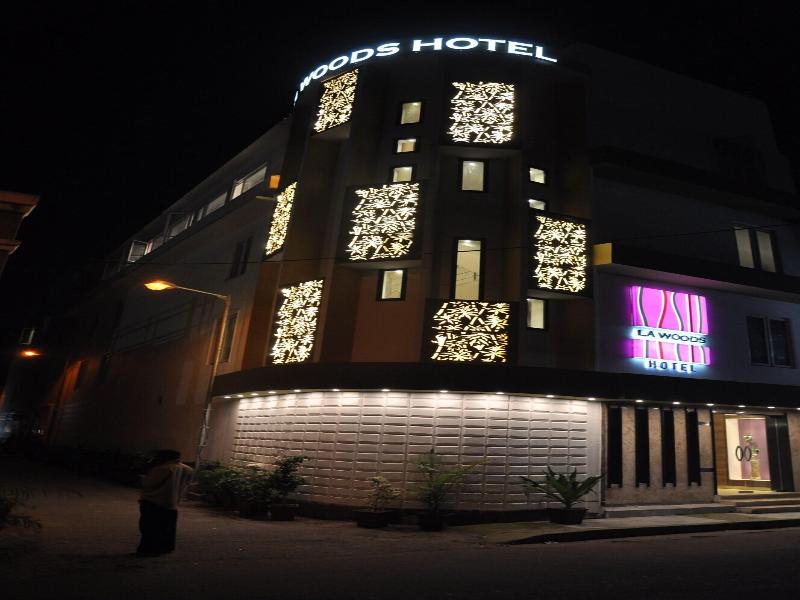 La Woods Hotel image