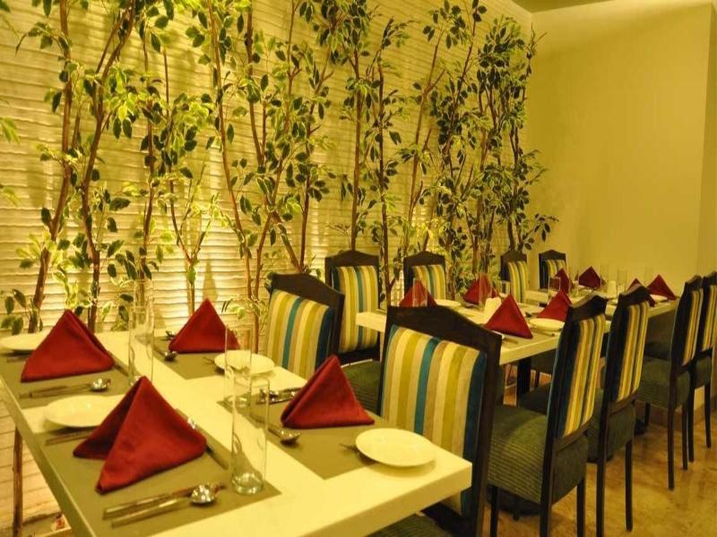 La Woods Hotel image