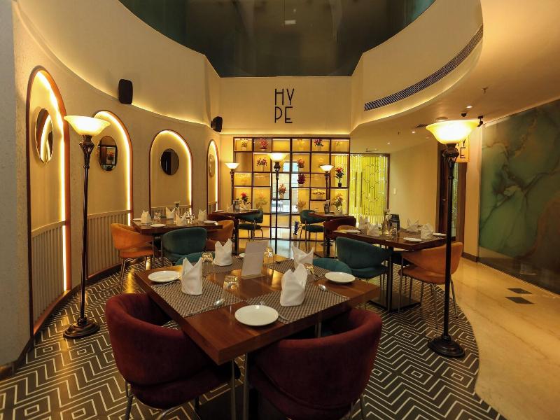 Hyphen Business Hotel image