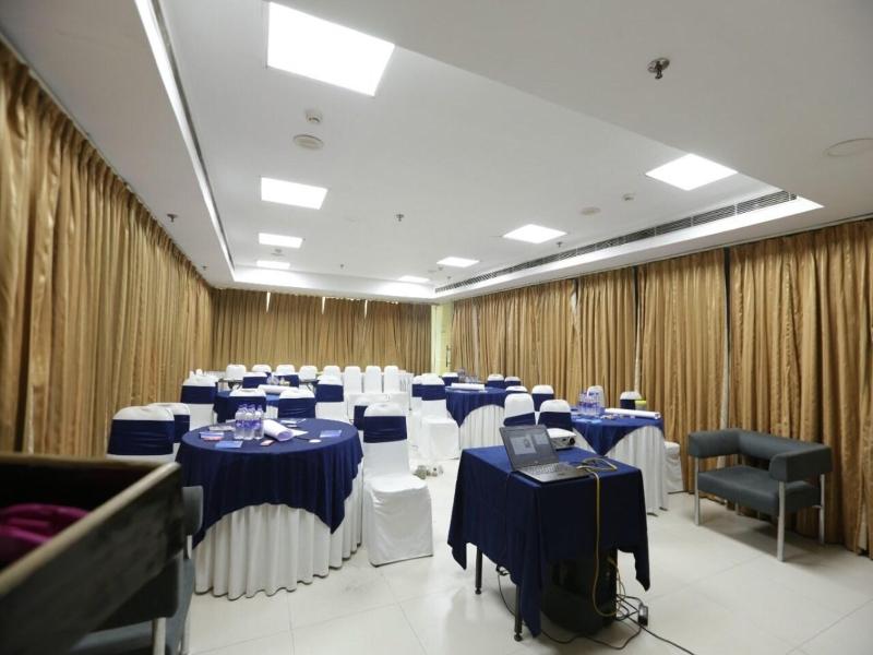 Hyphen Business Hotel image