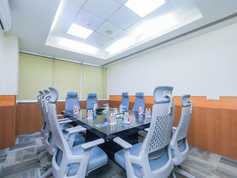 Hyphen Business Hotel image