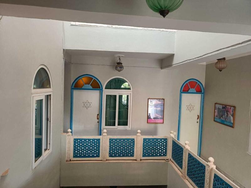 Maya Hotel & Restaurant image