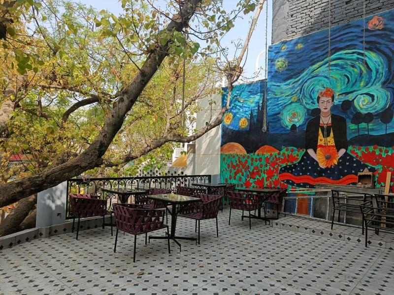 Maya Hotel & Restaurant image