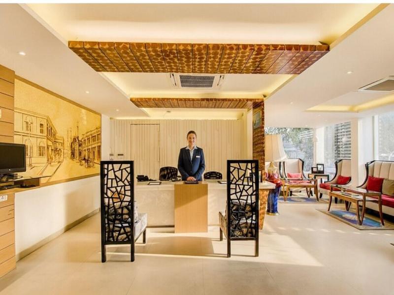 Fabhotel V Hotel Hazratganj image