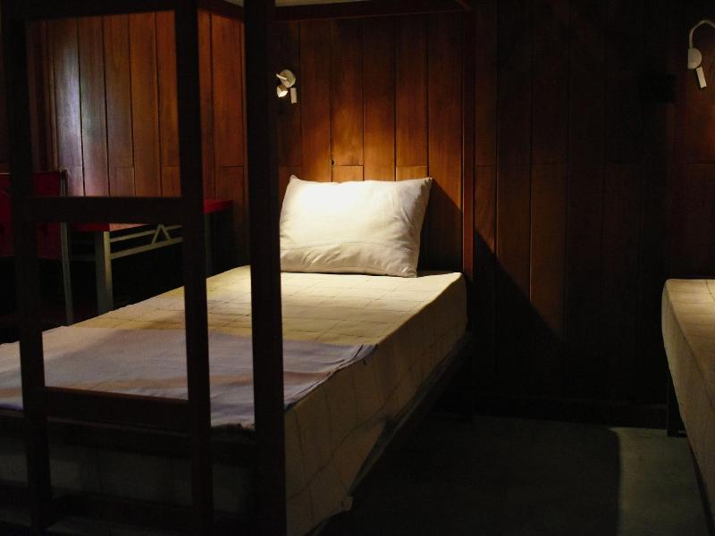 Green Hut Hotel and Restaurant image
