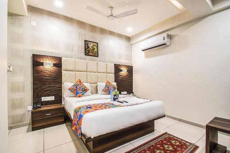 FabHotel Royal Residency Sama- Savli Rd image