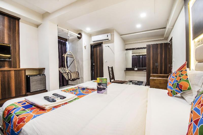 FabHotel Royal Residency Sama- Savli Rd image