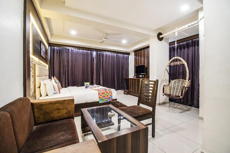 FabHotel Royal Residency Sama- Savli Rd image