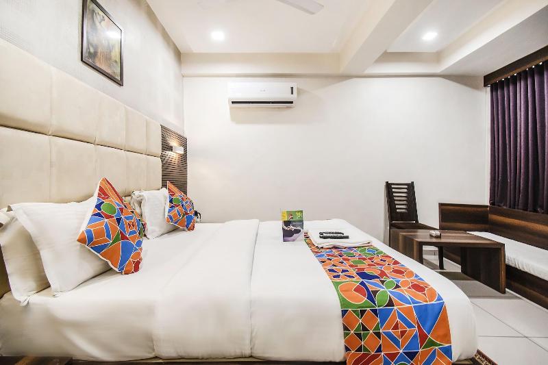 FabHotel Royal Residency Sama- Savli Rd image