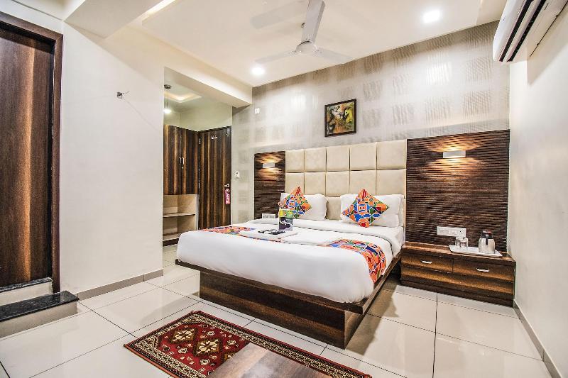 FabHotel Royal Residency Sama- Savli Rd image