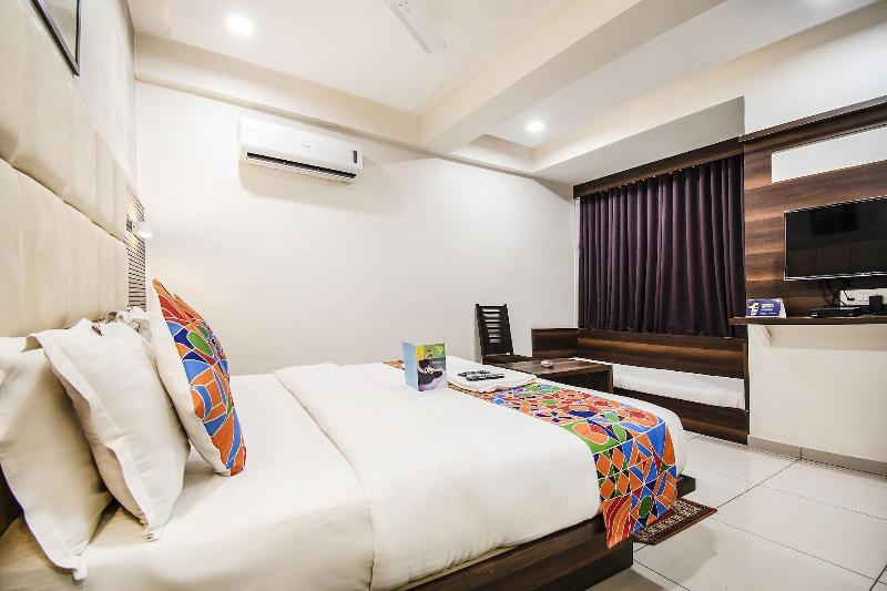 FabHotel Royal Residency Sama- Savli Rd image