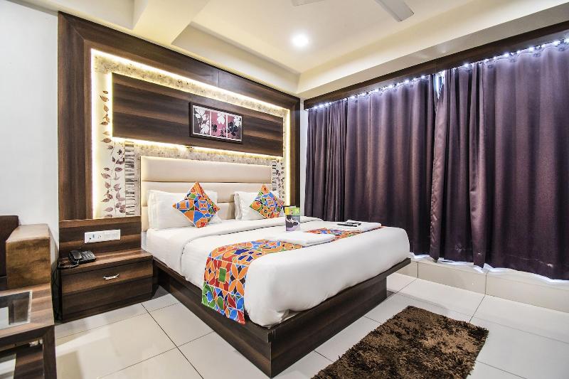 FabHotel Royal Residency Sama- Savli Rd image