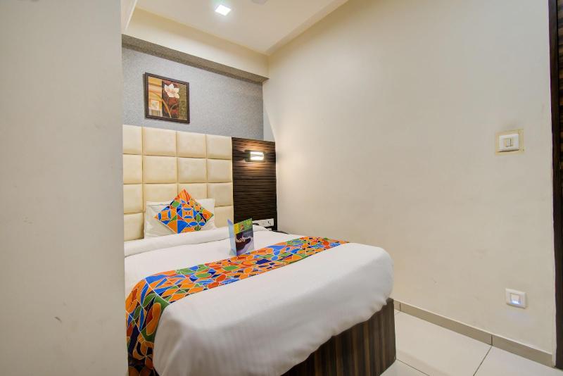 FabHotel Royal Residency Sama- Savli Rd image