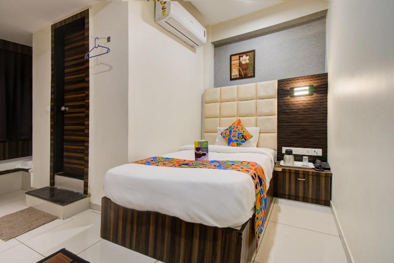 FabHotel Royal Residency Sama- Savli Rd image