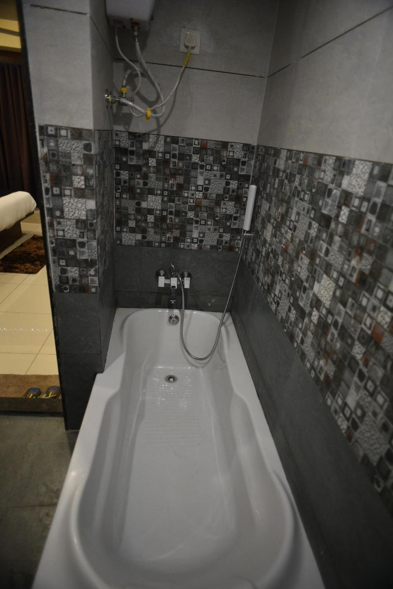 FabHotel Royal Residency Sama- Savli Rd image