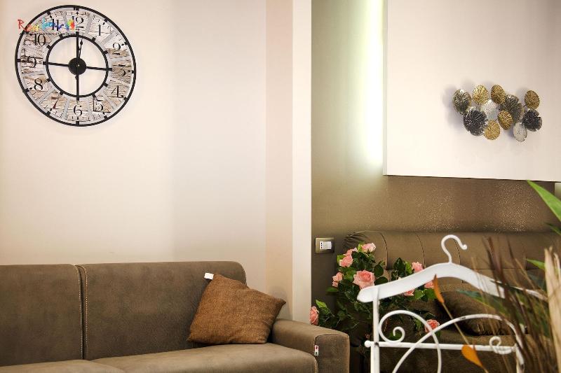 B&B Sweet House image