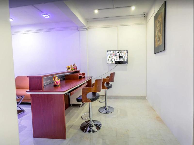 Metro Port City Hotel image