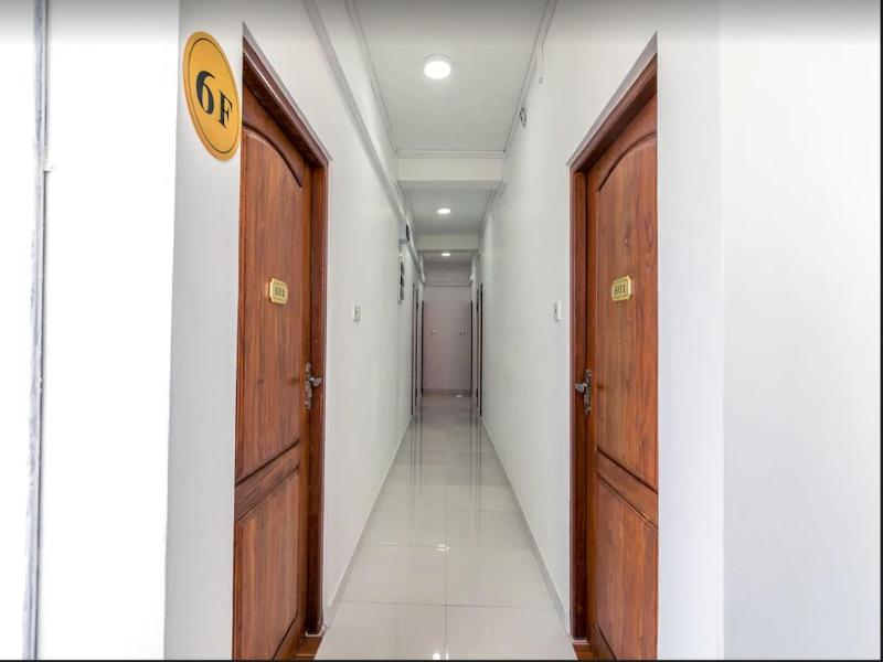 Metro Port City Hotel image