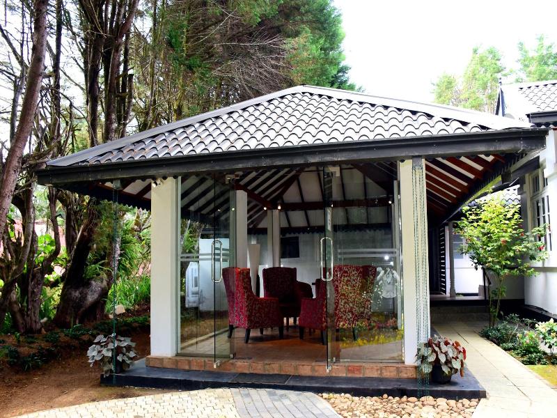 Mirage Kings Cottage