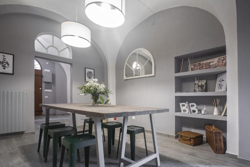 La Lu Cozy Rooms image