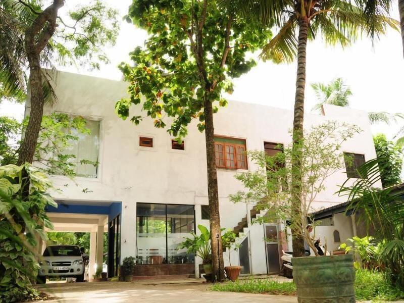 Water Garden Hotel image