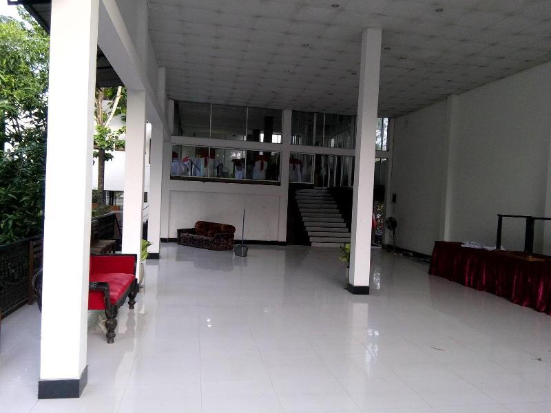 Water Garden Hotel image
