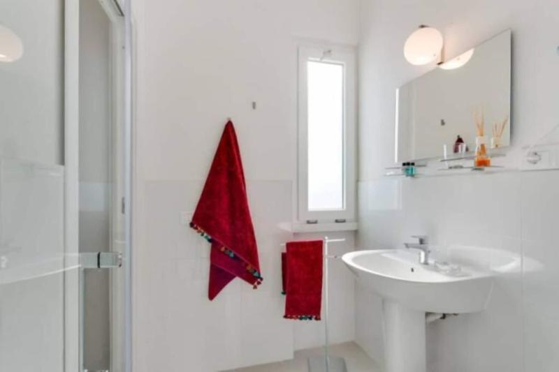 Letto E Latte image