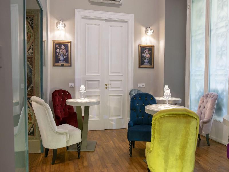 Leone Camere D'Autore image