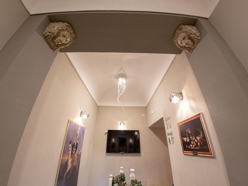 Leone Camere D'Autore image