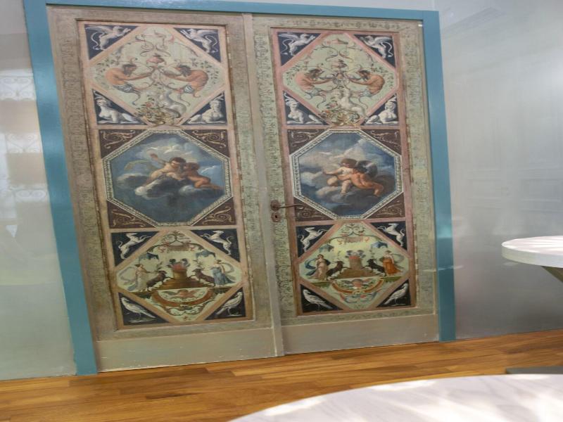 Leone Camere D'Autore image