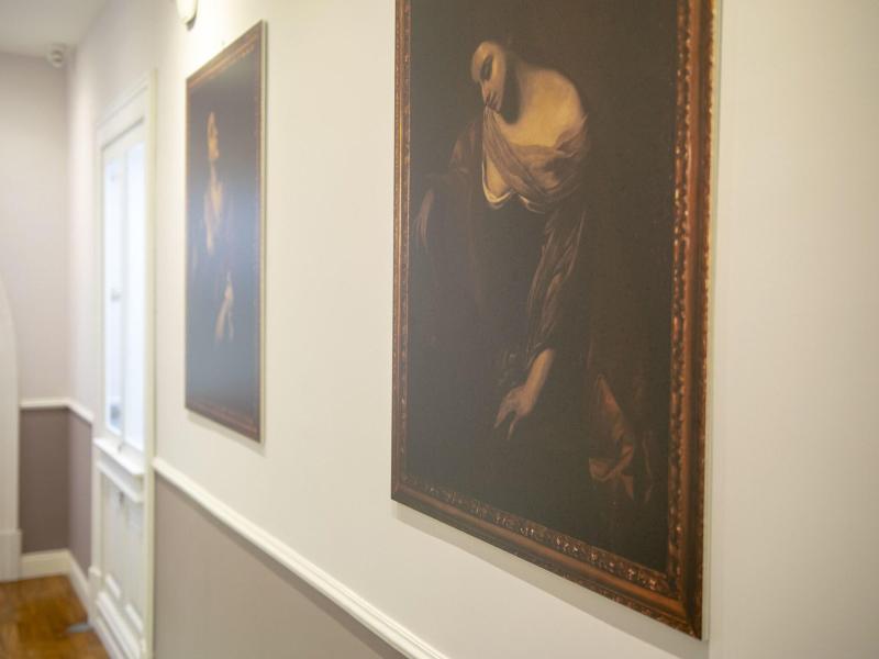 Leone Camere D'Autore image