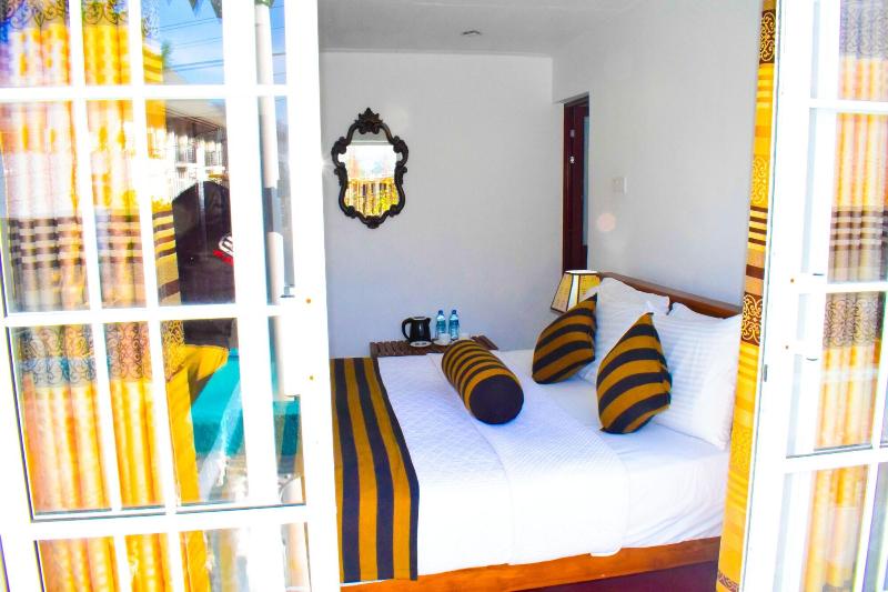 Blue Moon Guest House image