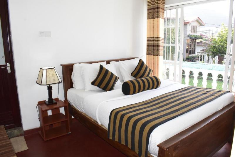 Blue Moon Guest House image
